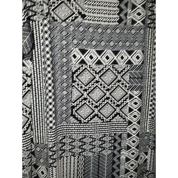 A Robert Louis Women's Top Tunic Bandana Print Boho Artsy Career Evening XL NWT - Picture 8 of 9